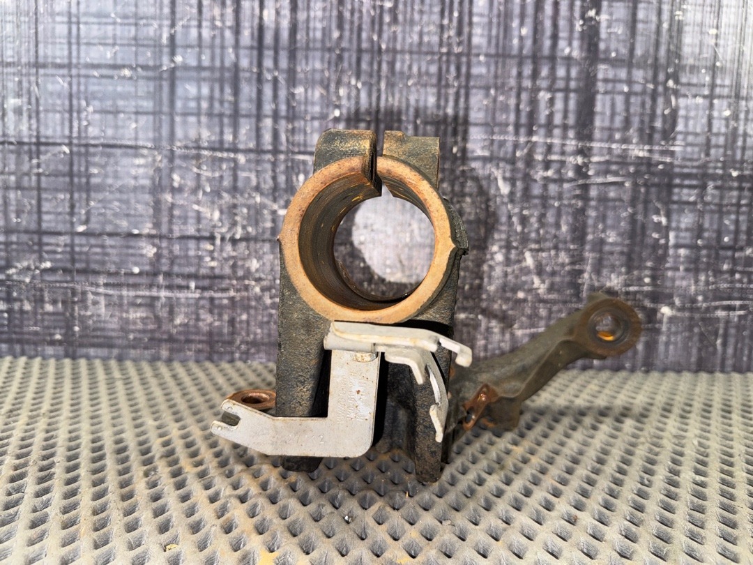 Поворотный кулак, 2370 рублей, Красноярск