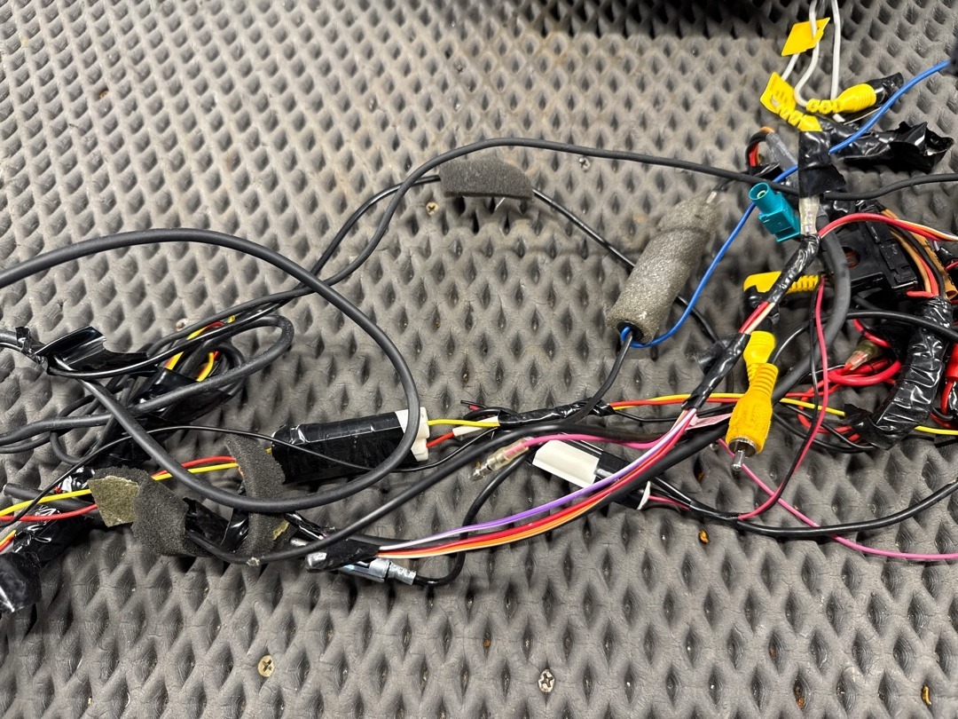 Магнитофон, 6110 рублей, Красноярск