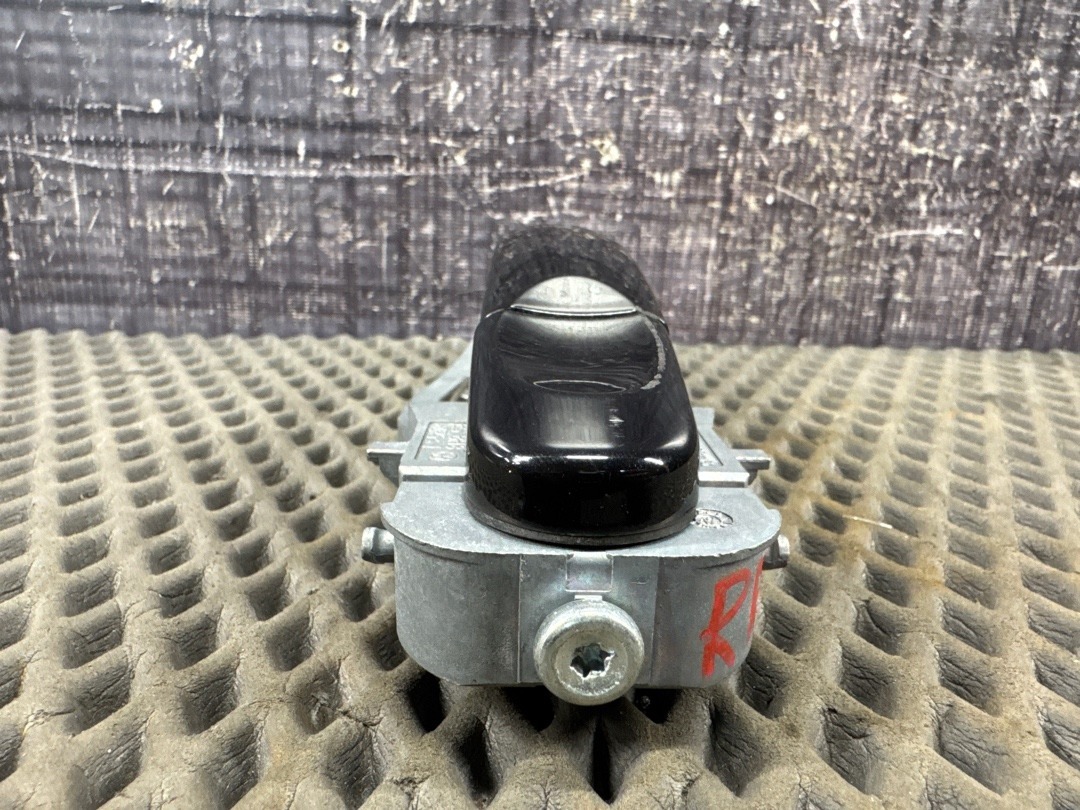 Ручка двери внешняя, 3220 рублей, Красноярск