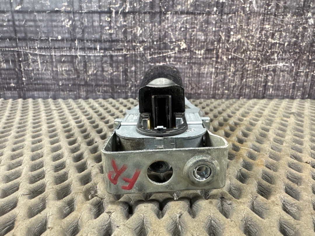 Ручка двери внешняя, 3220 рублей, Красноярск