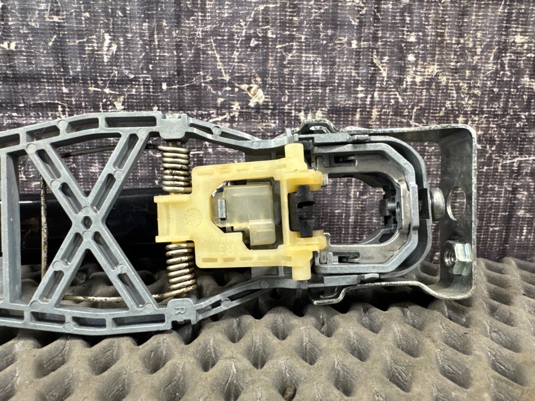 Ручка двери внешняя, 3220 рублей, Красноярск