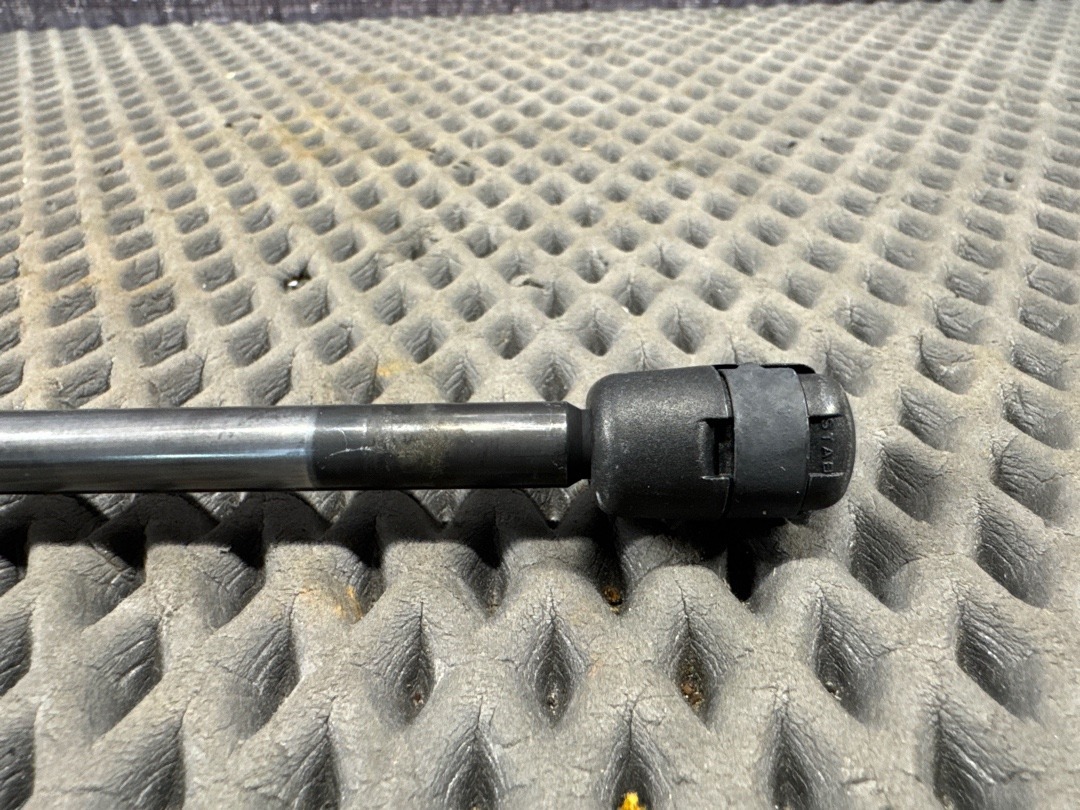 Амортизатор багажника, 870 рублей, Красноярск