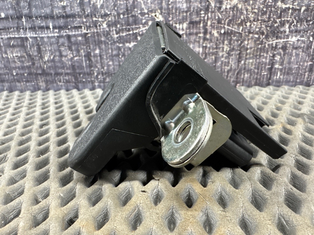 Замок крышки багажника, 3710 рублей, Красноярск