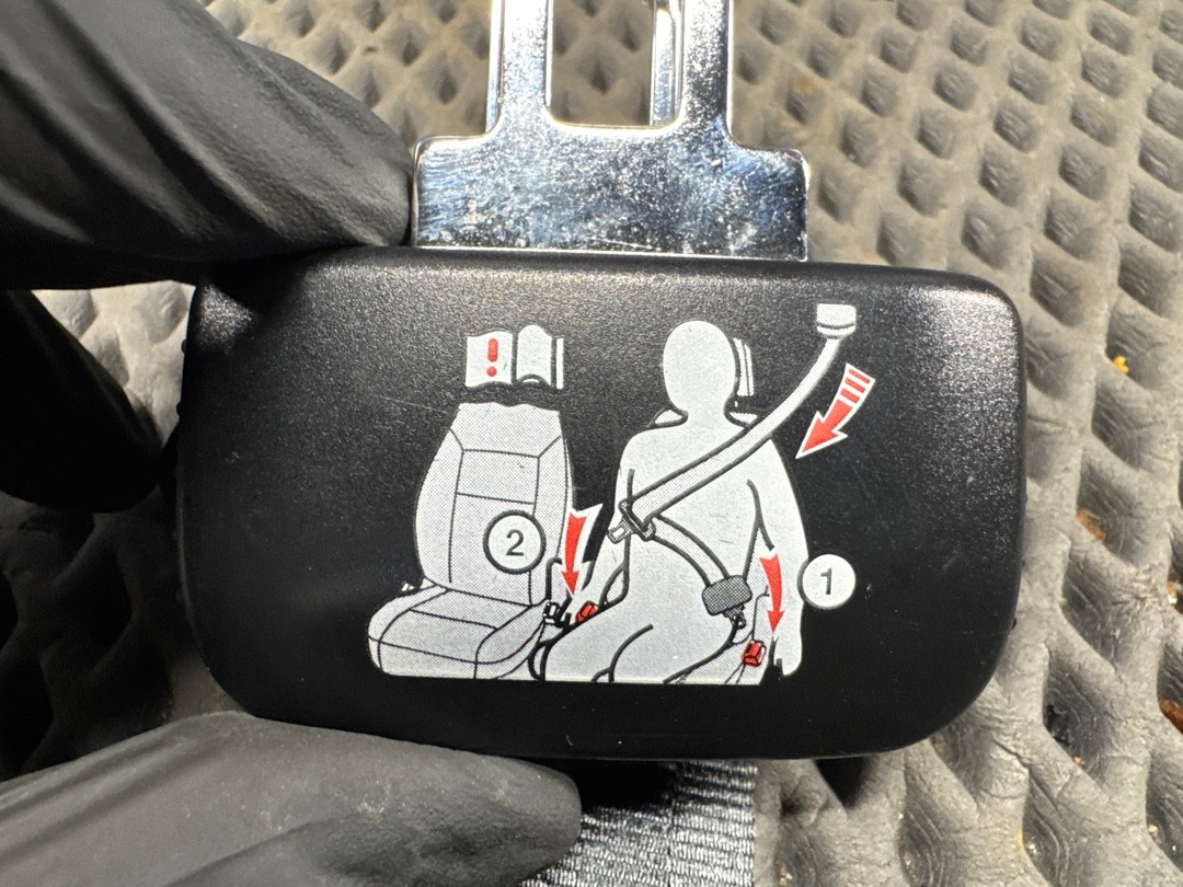 Ремень безопасности, 1880 рублей, Красноярск