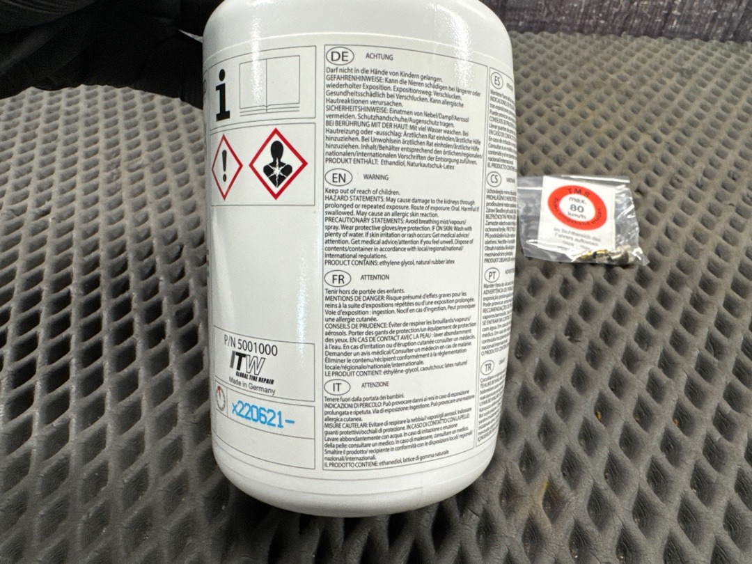 Герметик, 3240 рублей, Красноярск