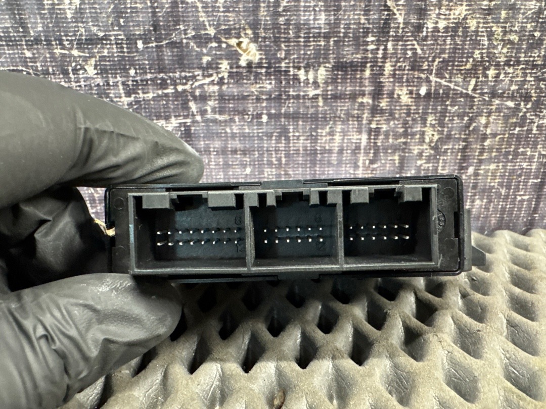 Блок парктроника, 3640 рублей, Красноярск