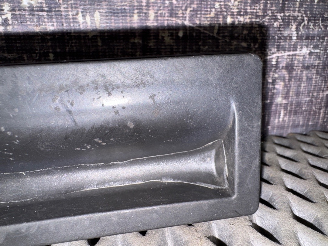 Кнопка открывания багажника, 1860 рублей, Красноярск