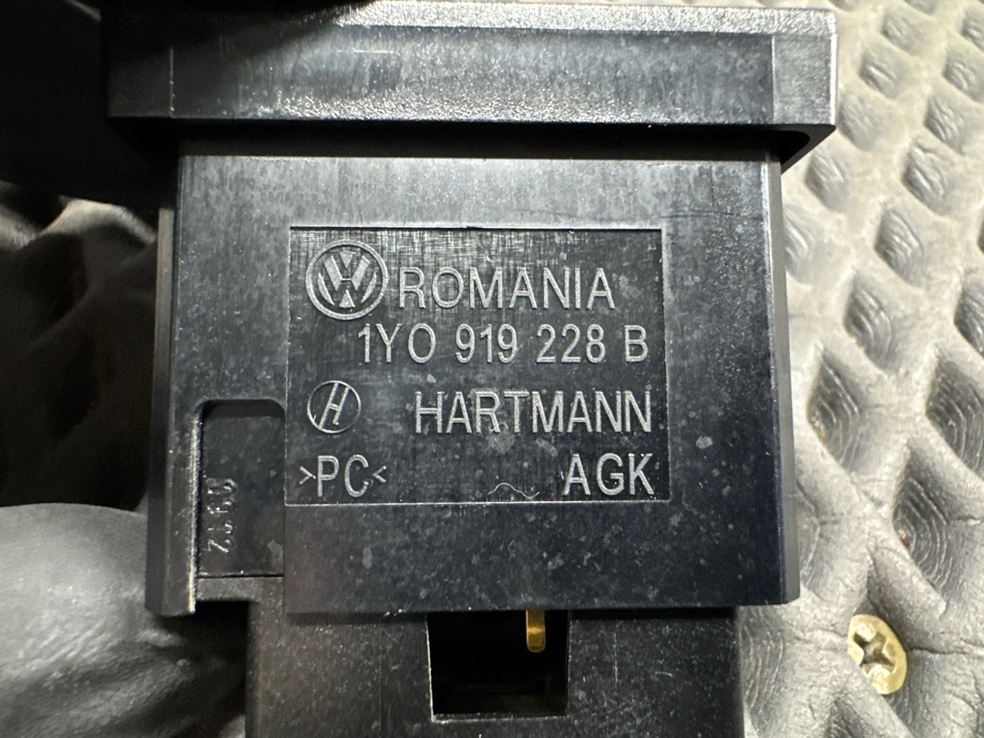 Кнопка салона, 970 рублей, Красноярск