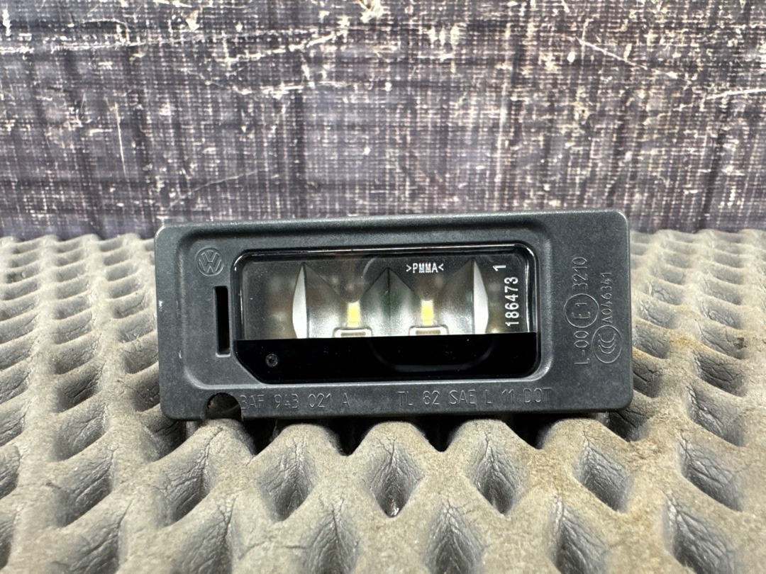 Плафон подсветки номера, 720 рублей, Красноярск