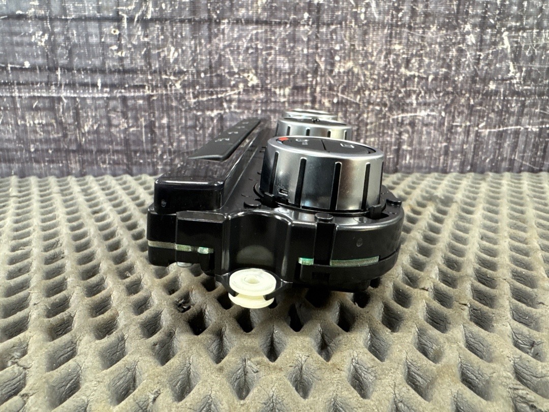 Блок управления климат-контролем, 4010 рублей, Красноярск