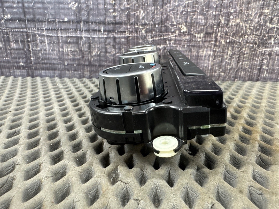 Блок управления климат-контролем, 4010 рублей, Красноярск