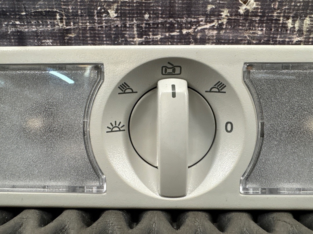 Плафон салона, 1410 рублей, Красноярск