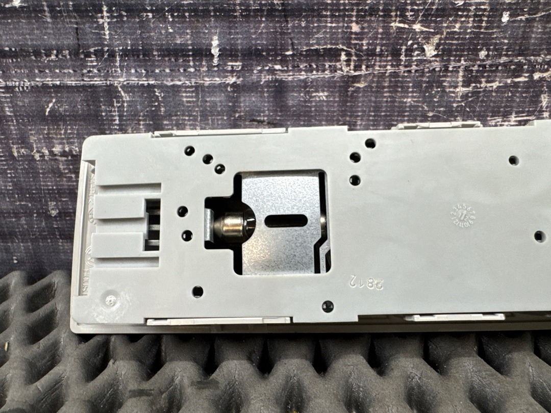 Плафон салона, 1410 рублей, Красноярск