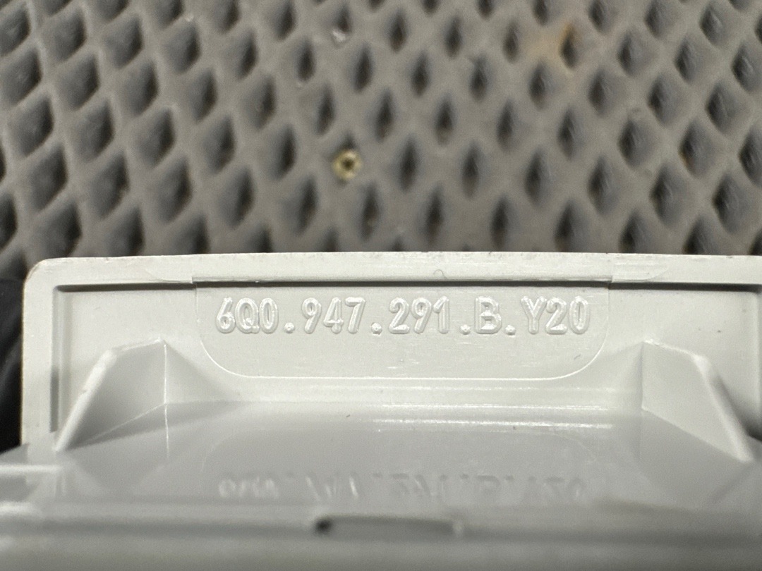 Плафон салона, 1410 рублей, Красноярск