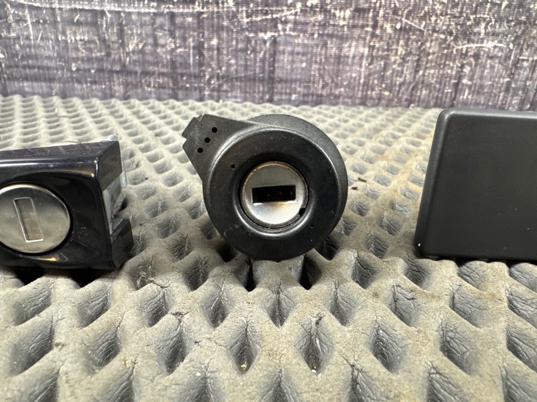 Комплект замков с ключом, 6740 рублей, Красноярск