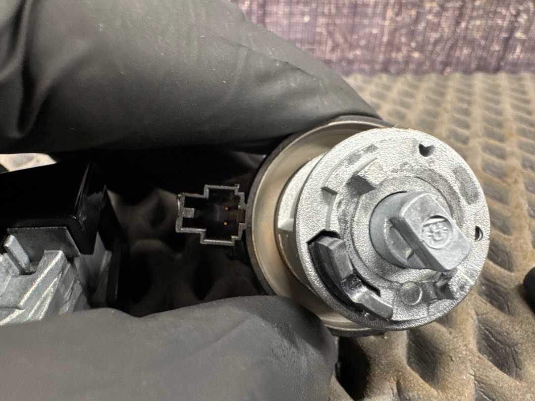 Комплект замков с ключом, 6740 рублей, Красноярск