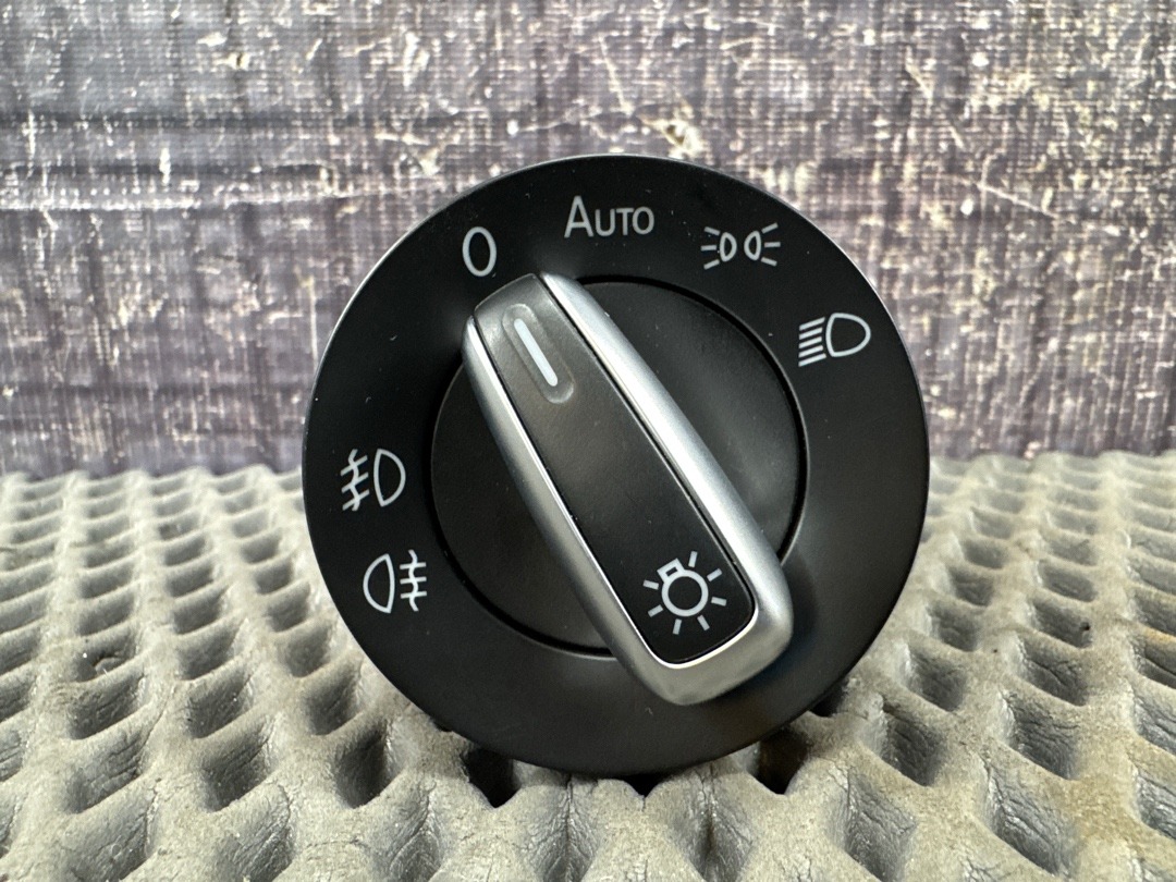 Переключатель света, 2440 рублей, Красноярск