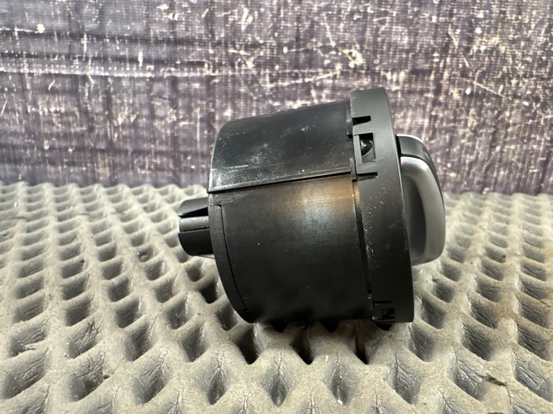 Переключатель света, 2440 рублей, Красноярск