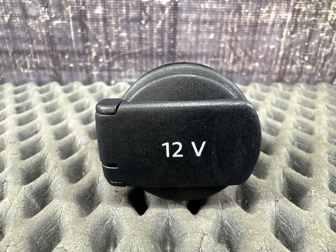 Розетка прикуривателя, 1210 рублей, Красноярск