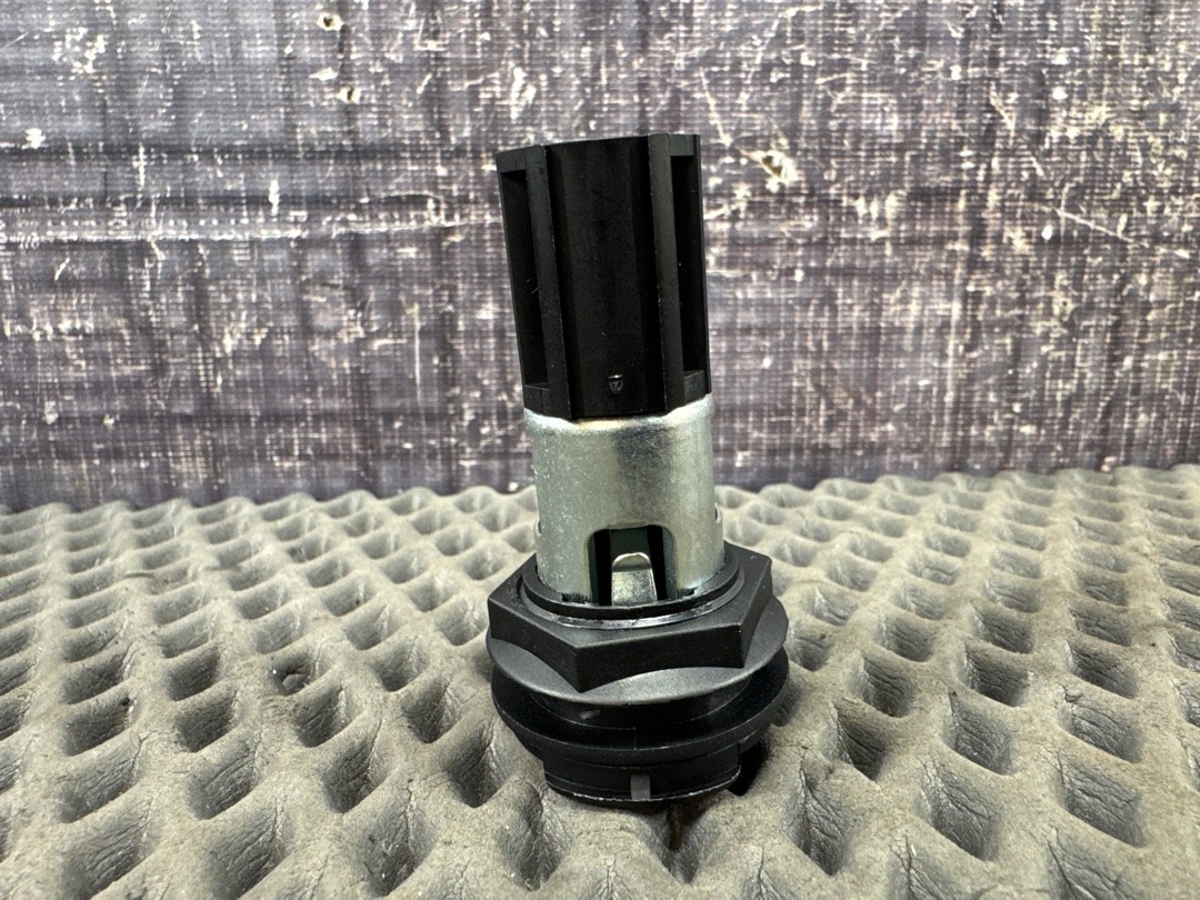 Розетка прикуривателя, 1210 рублей, Красноярск