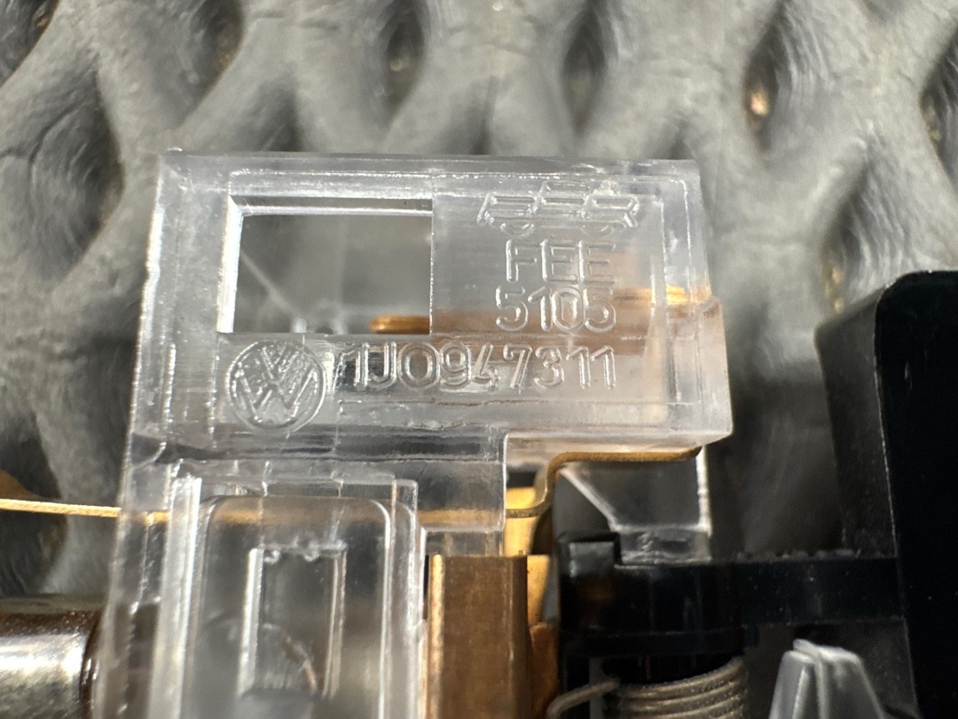 Плафон салона, 910 рублей, Красноярск