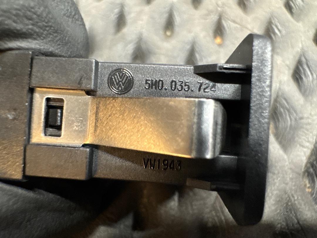 AUX, 630 рублей, Красноярск