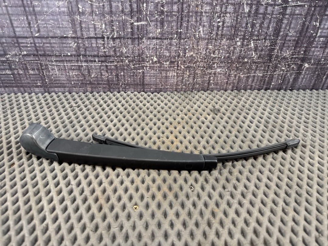 Дворник, 1170 рублей, Красноярск