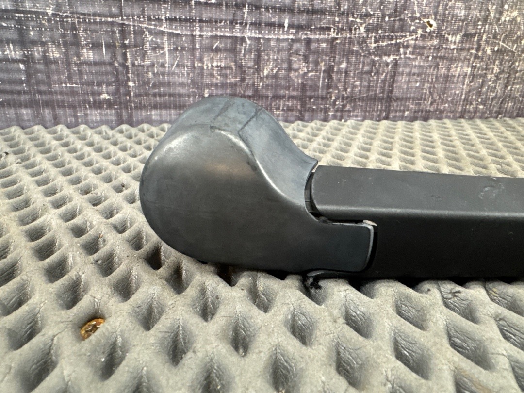 Дворник, 1170 рублей, Красноярск