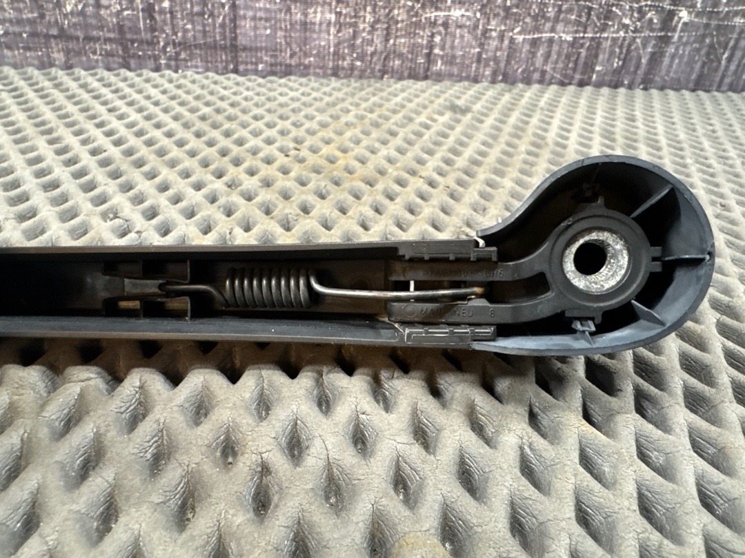 Дворник, 1170 рублей, Красноярск