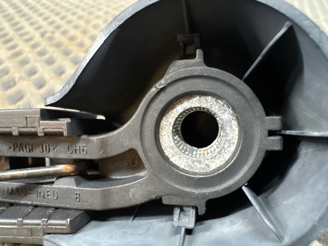 Дворник, 1170 рублей, Красноярск