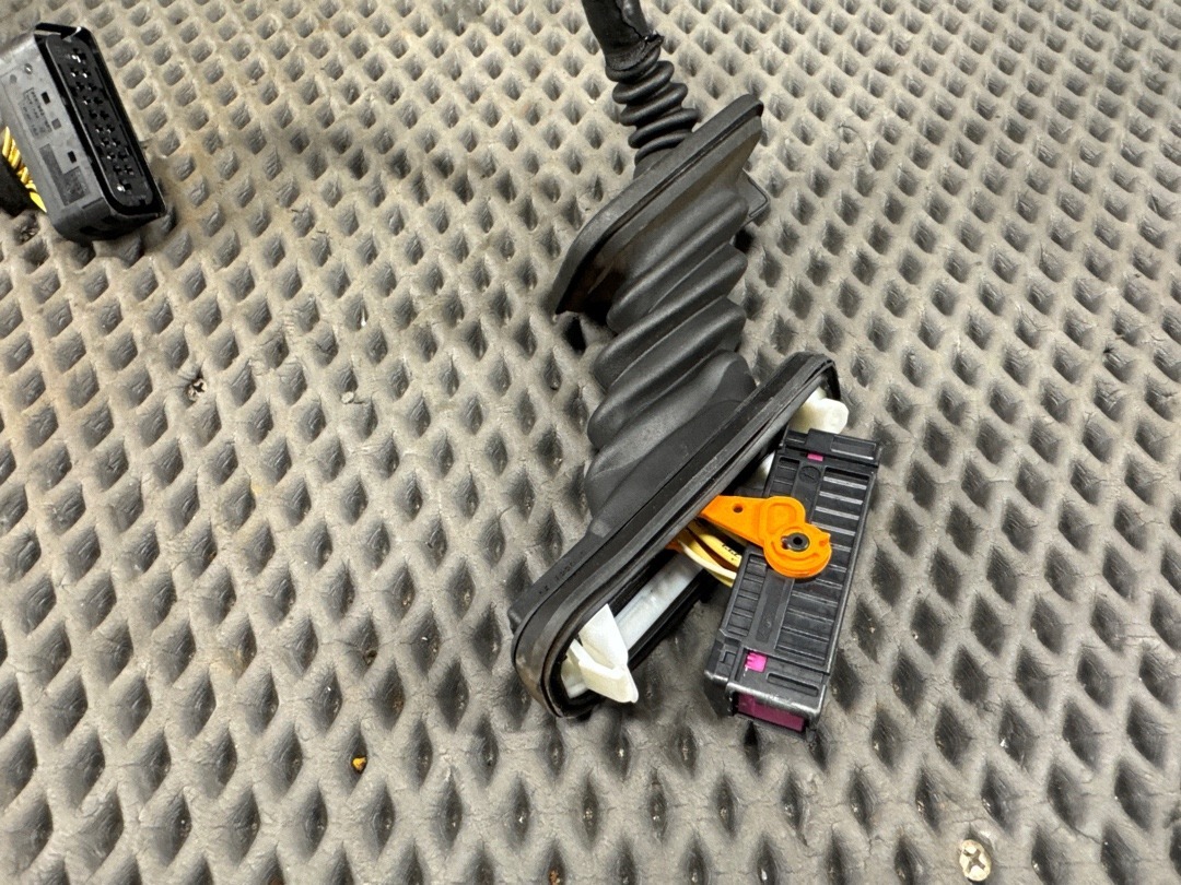 Проводка двери, 1630 рублей, Красноярск