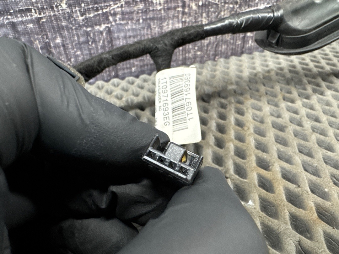 Проводка двери, 1630 рублей, Красноярск