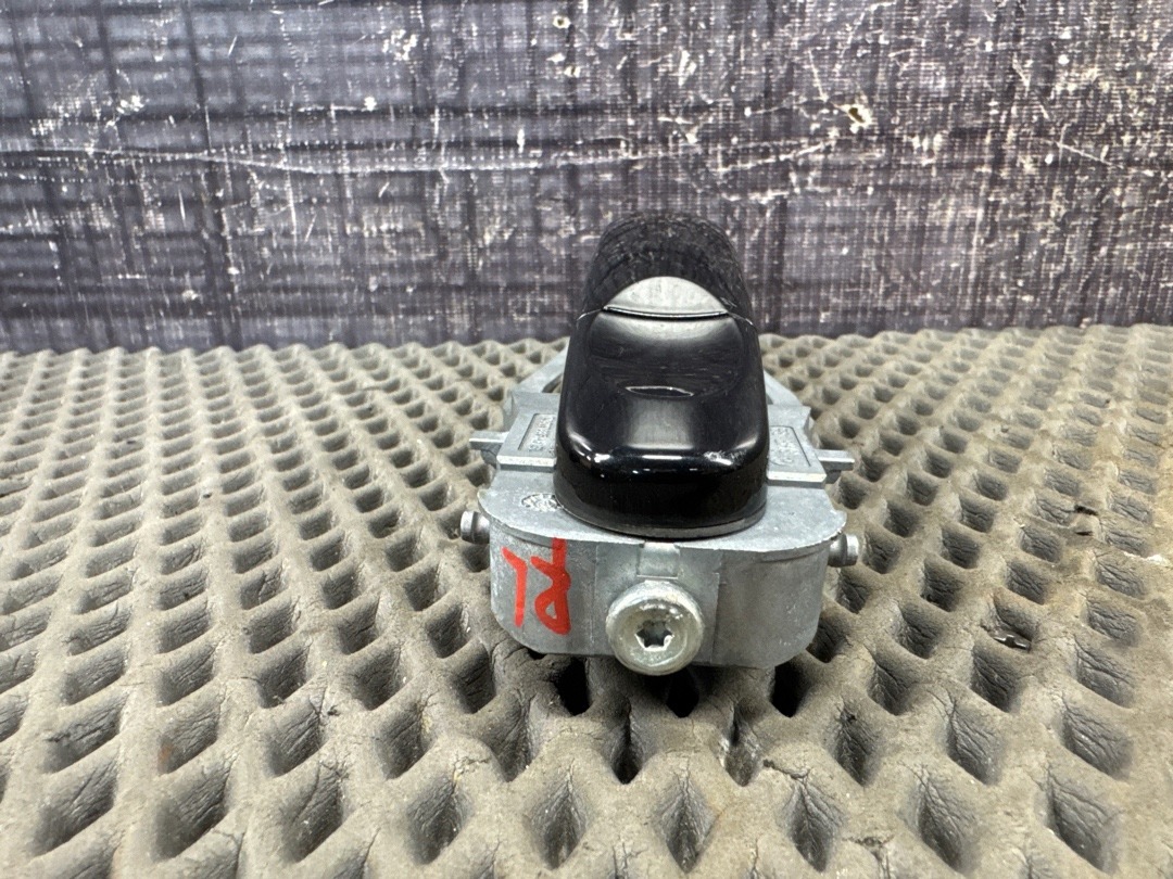 Ручка двери внешняя, 3220 рублей, Красноярск