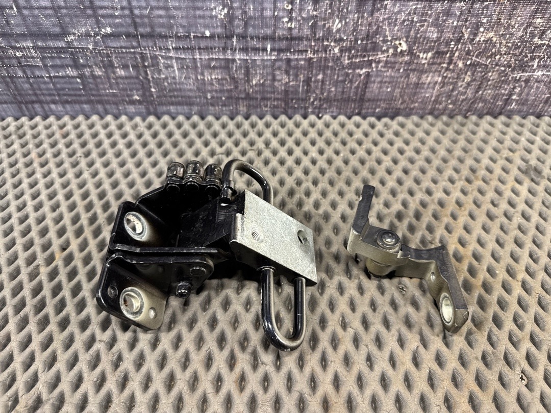 Петля двери, 5710 рублей, Красноярск