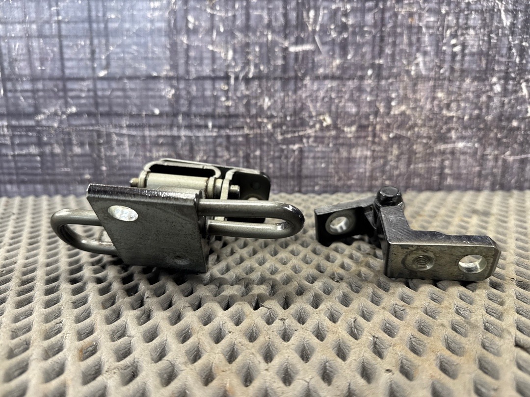 Петля двери, 5710 рублей, Красноярск