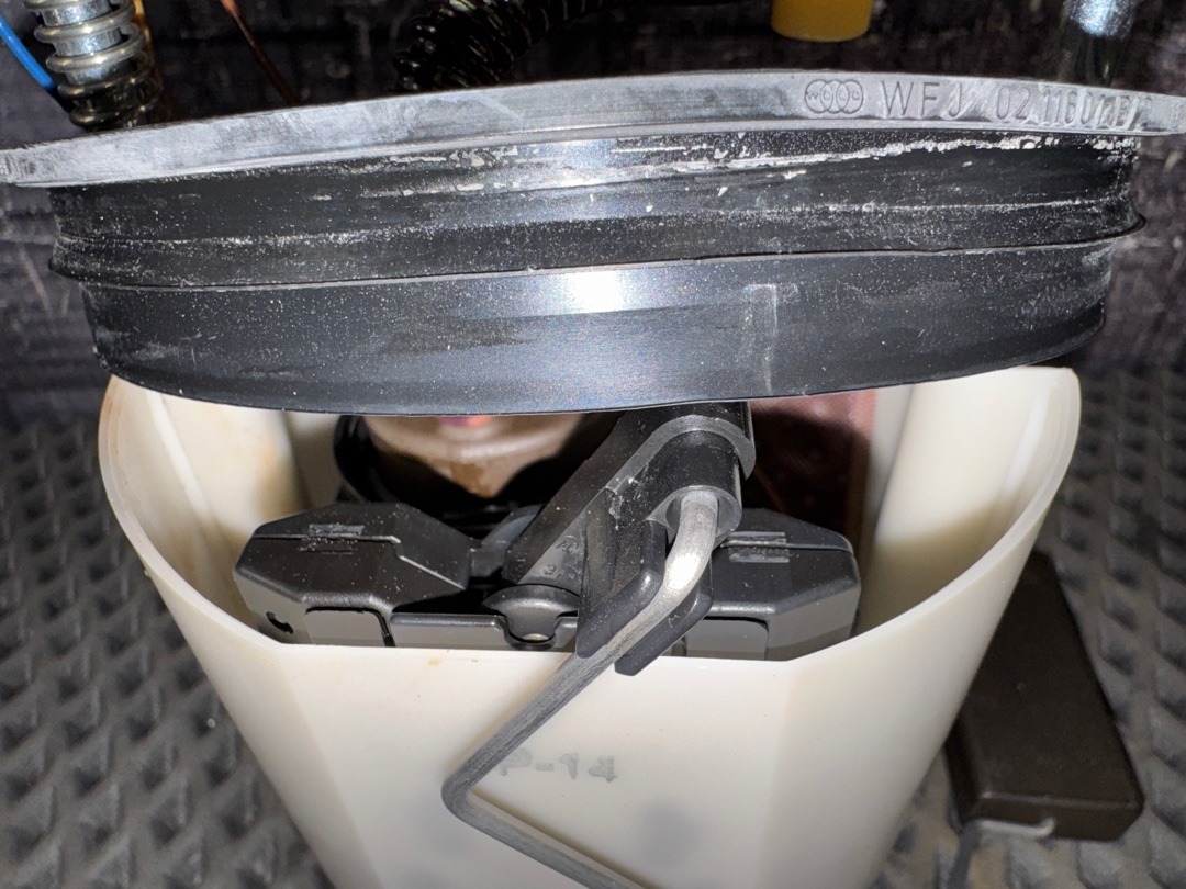 Бензонасос, 8620 рублей, Красноярск