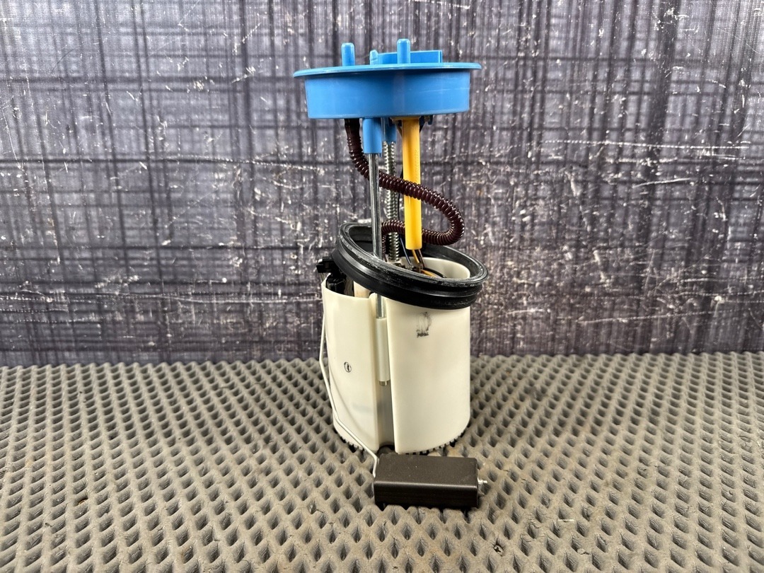 Бензонасос, 8620 рублей, Красноярск