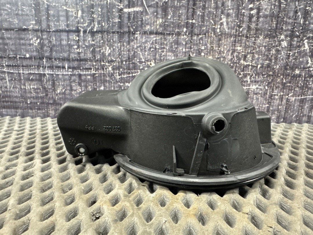 Лючок бензобака, 2730 рублей, Красноярск