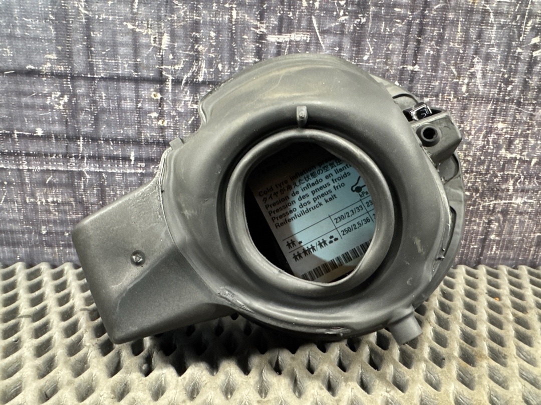 Лючок бензобака, 2730 рублей, Красноярск