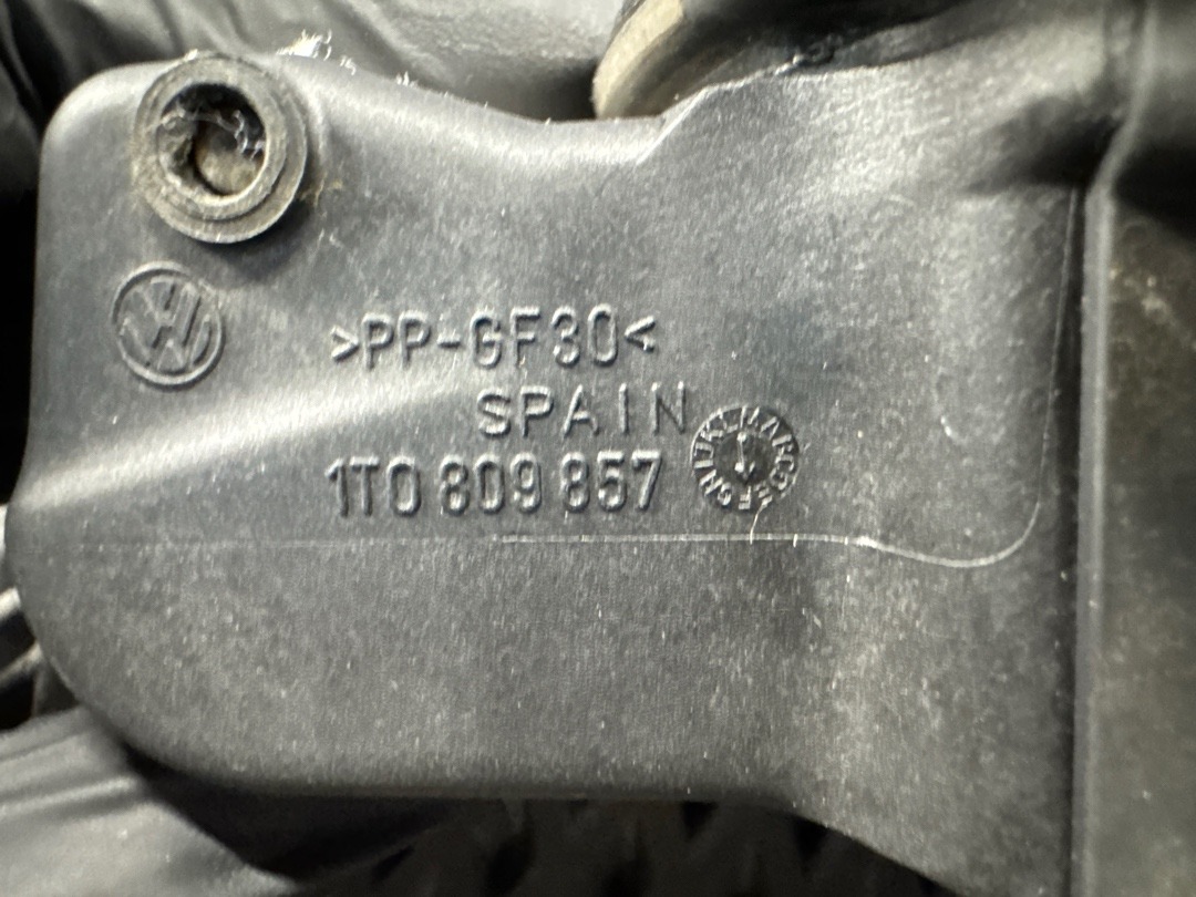 Лючок бензобака, 2730 рублей, Красноярск