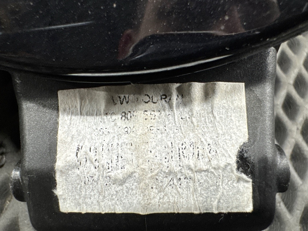 Лючок бензобака, 2730 рублей, Красноярск