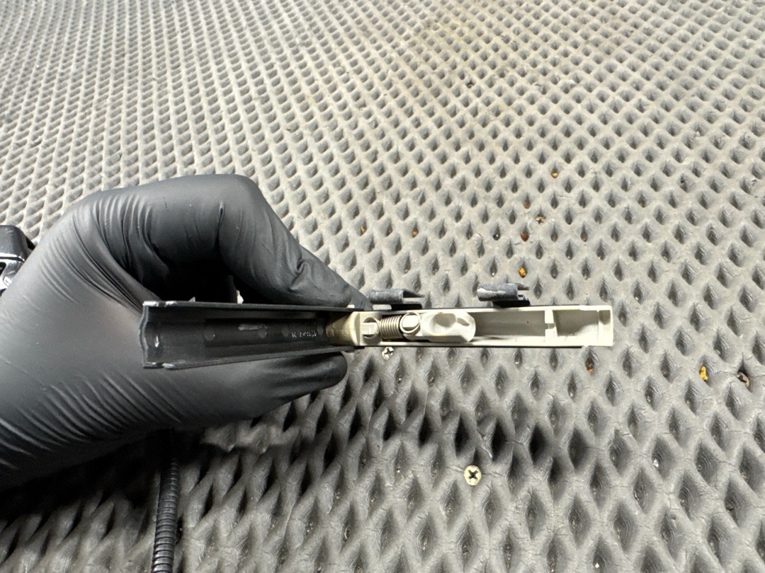 Замок капота, 1360 рублей, Красноярск