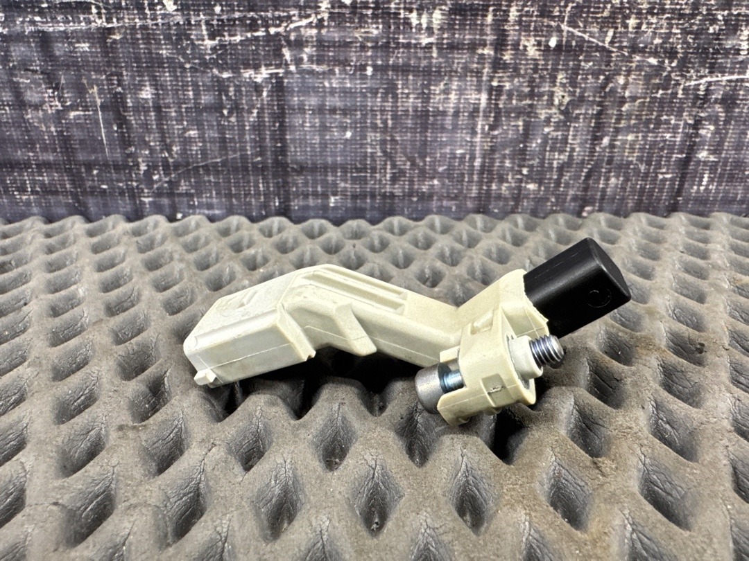 Датчик коленвала, 2210 рублей, Красноярск