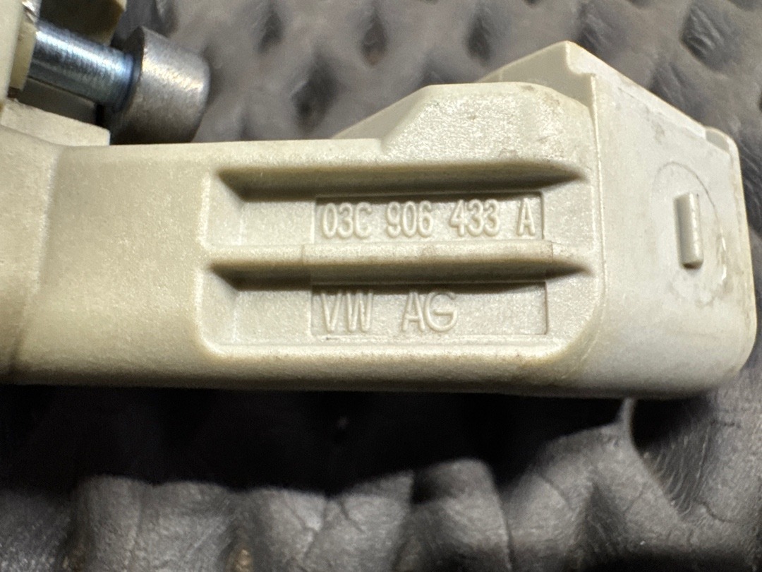 Датчик коленвала, 2210 рублей, Красноярск