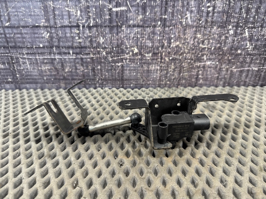 Датчик уровня подвески, 3130 рублей, Красноярск