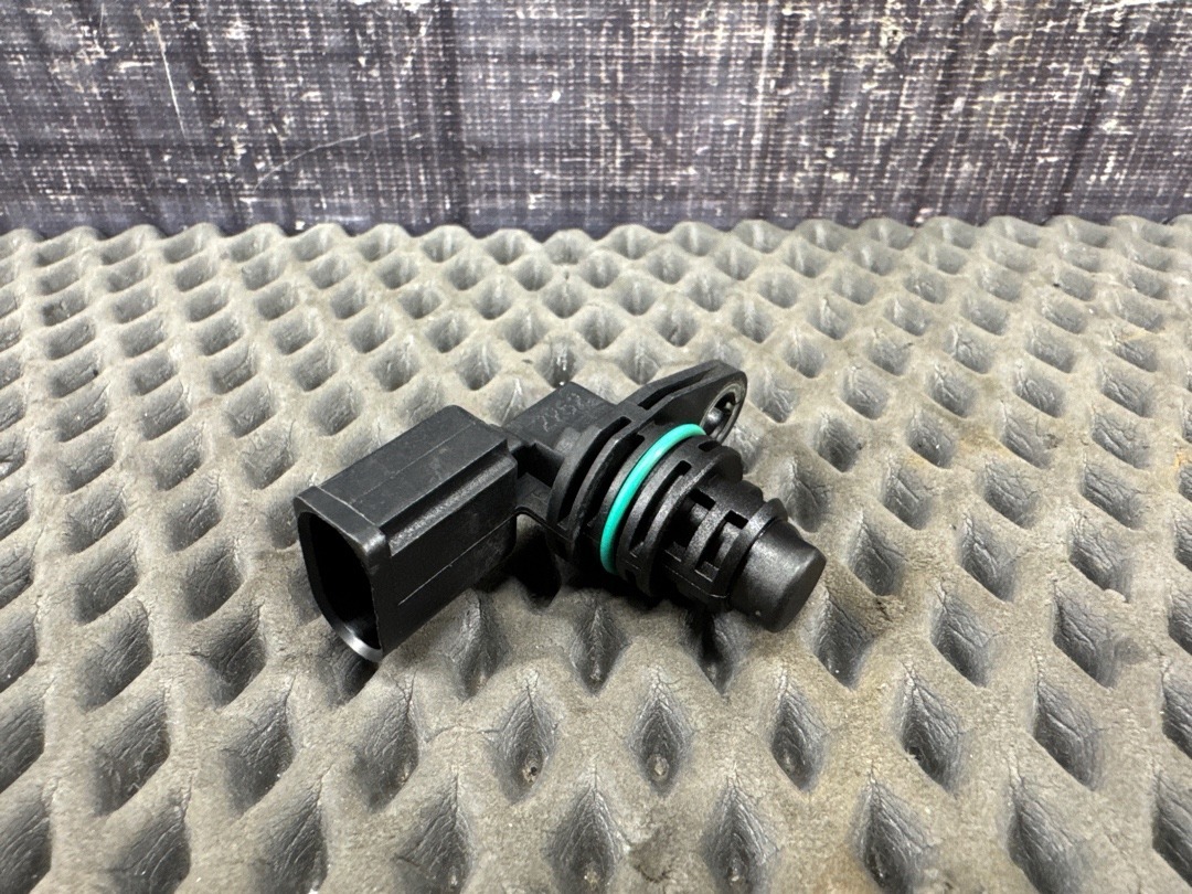 Датчик положения распредвала, 1210 рублей, Красноярск