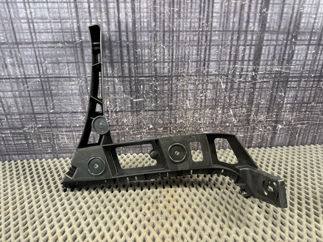 Крепление бампера, 920 рублей, Красноярск