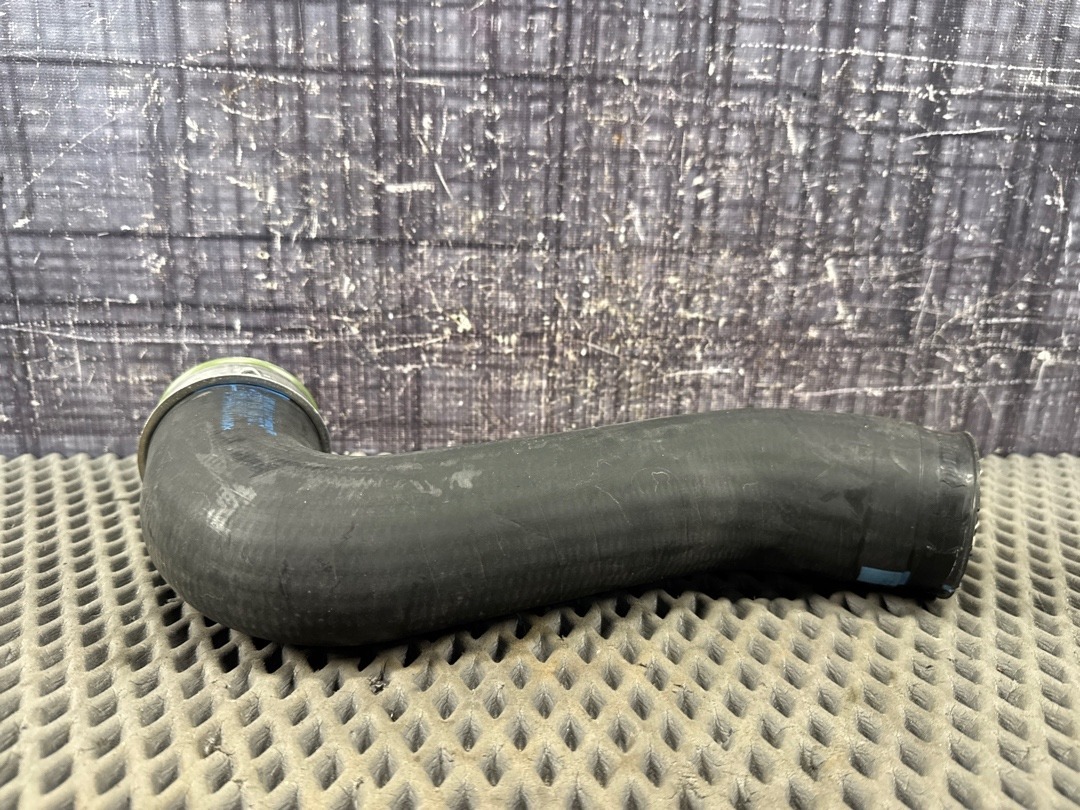 Патрубок интеркуллера, 1310 рублей, Красноярск