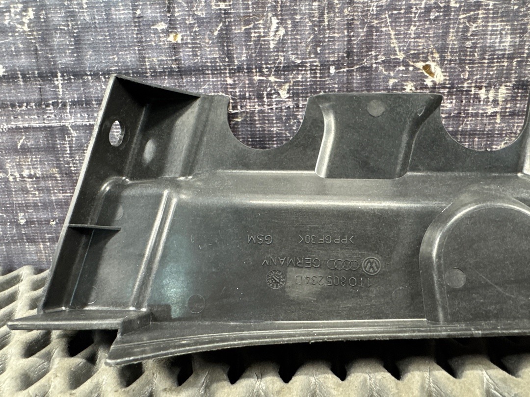 Декоративная накладка петли капота, 610 рублей, Красноярск