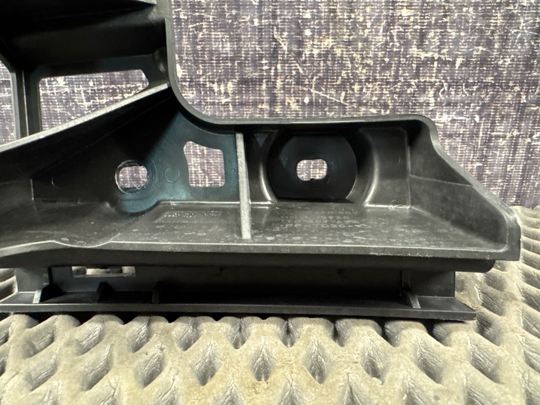 Крепление бампера, 840 рублей, Красноярск